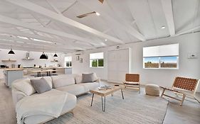 Beautiful Newly Remodeled Home, Near Jt Park